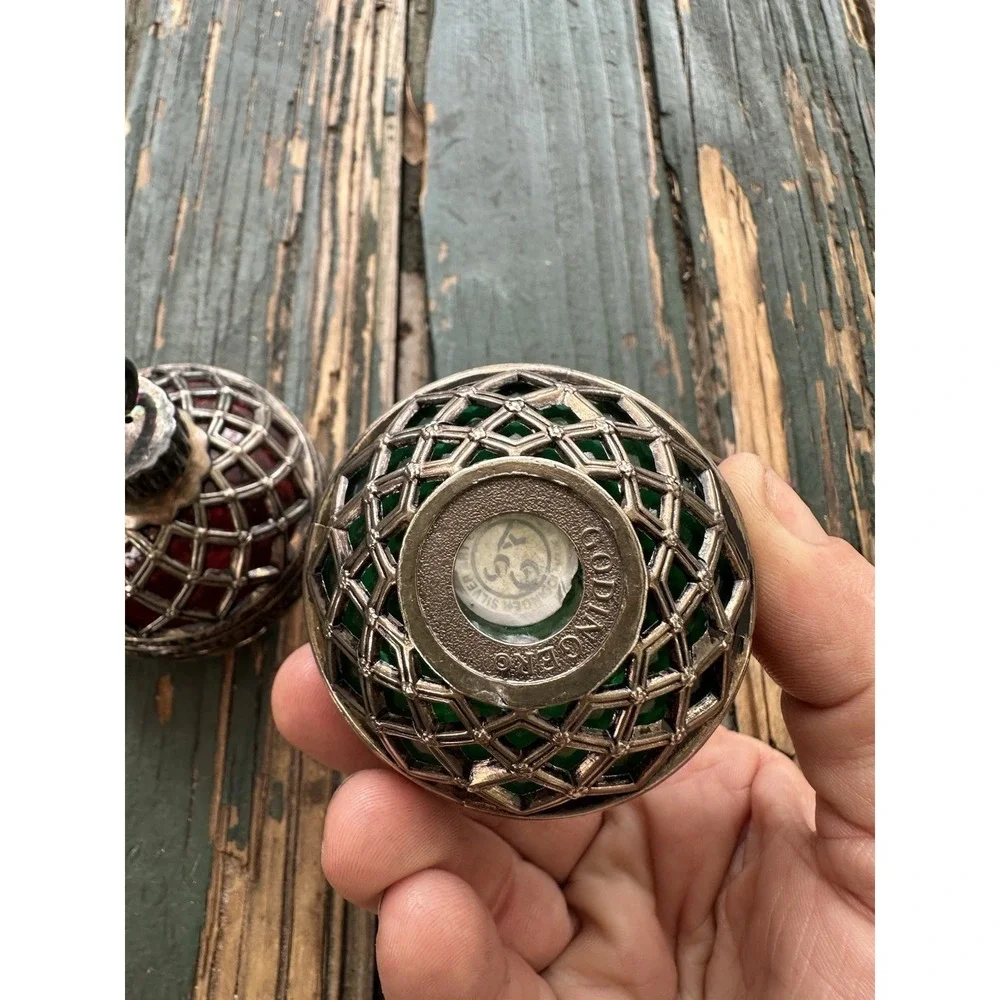 Godinger Christmas Ornament Pepper Shakers Green Red‎ Vintage Metal